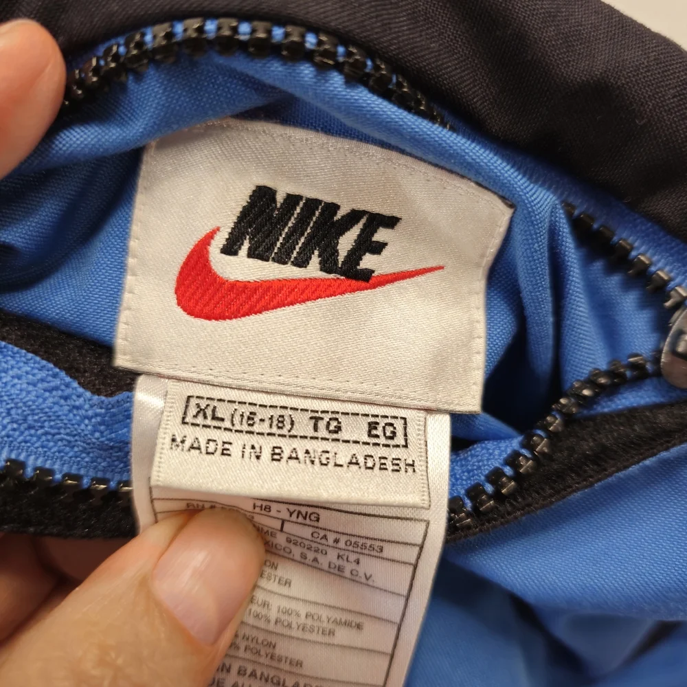 Nike keep warm